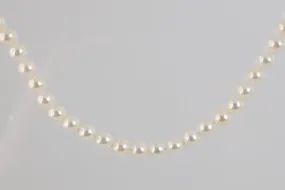 17.5" 14k Yellow Gold Pearl Necklace (23.47g.)