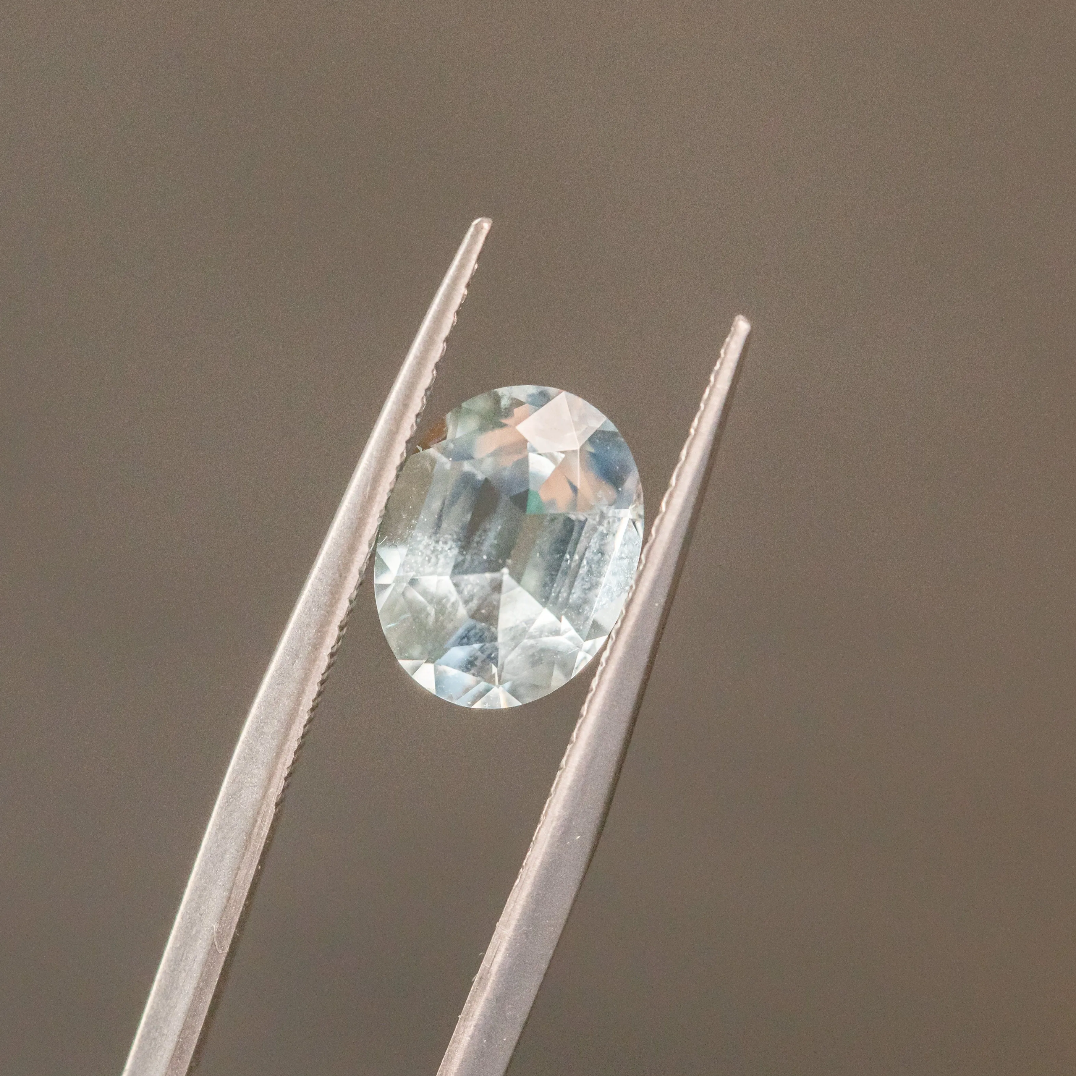 1.97CT OVAL AQUAMARINE, LIGHT SKY BLUE, 9.73X7.57X4.84MM