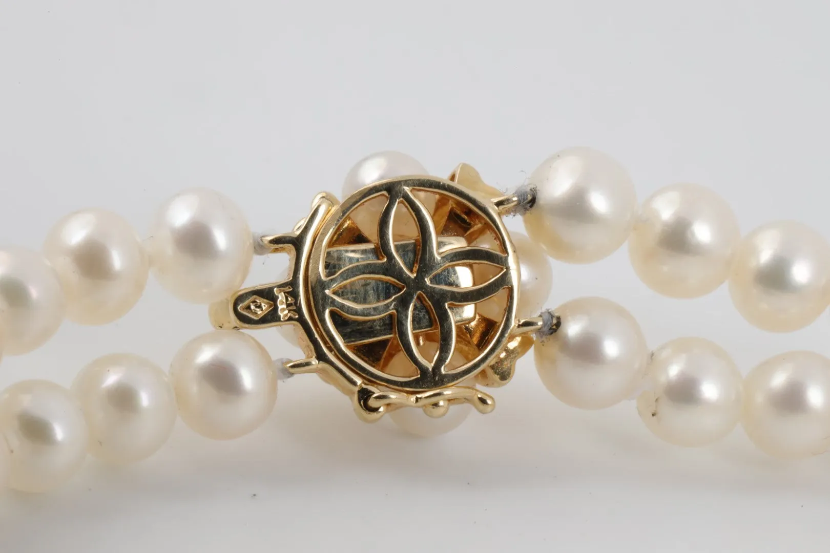 7.5" 14k Yellow Gold Pearl Bracelet (20.43g.)