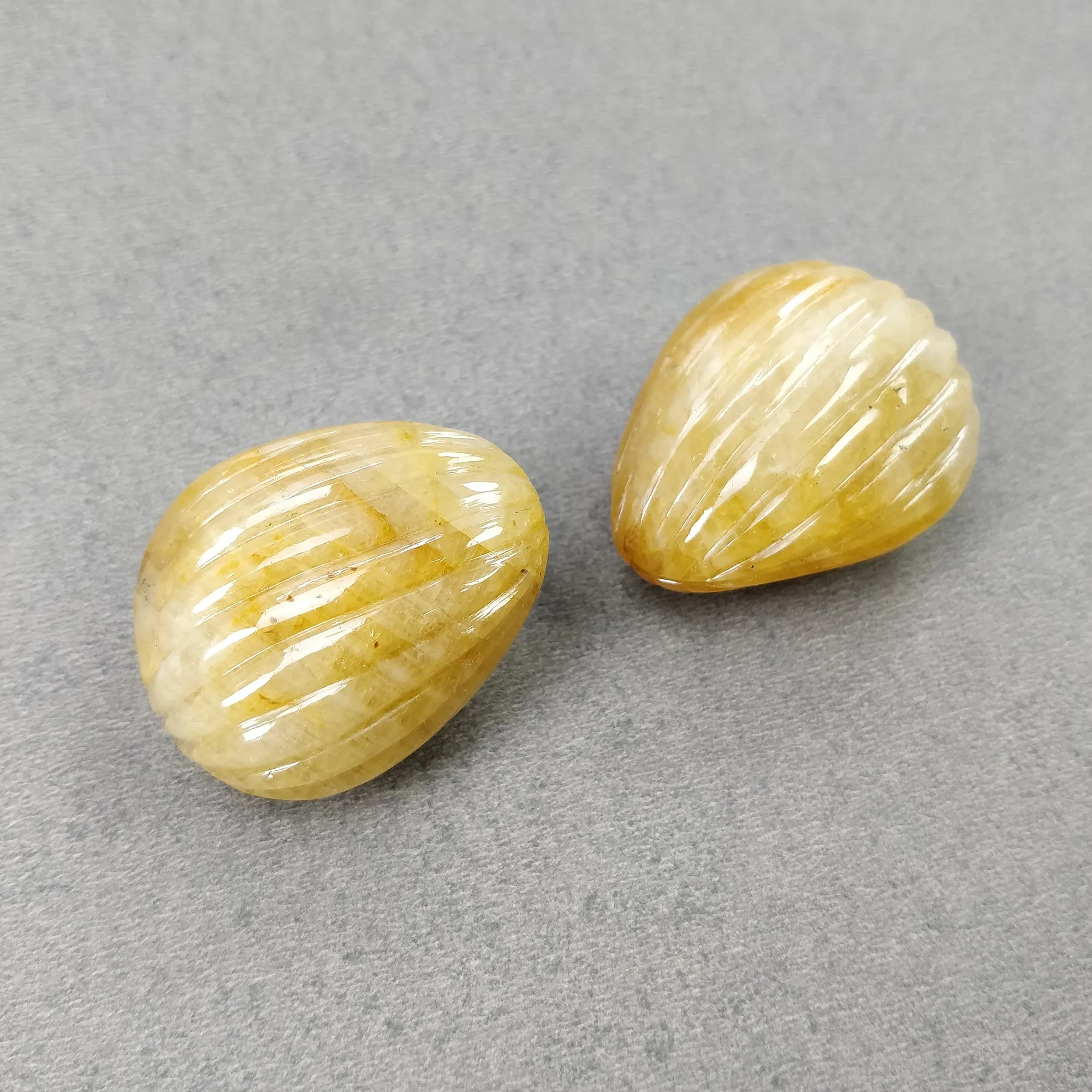 BURMESE Yellow SAPPHIRE Gemstone Carving : 464.60cts Natural Untreated Sapphire Uneven Shape 37*31mm Pair