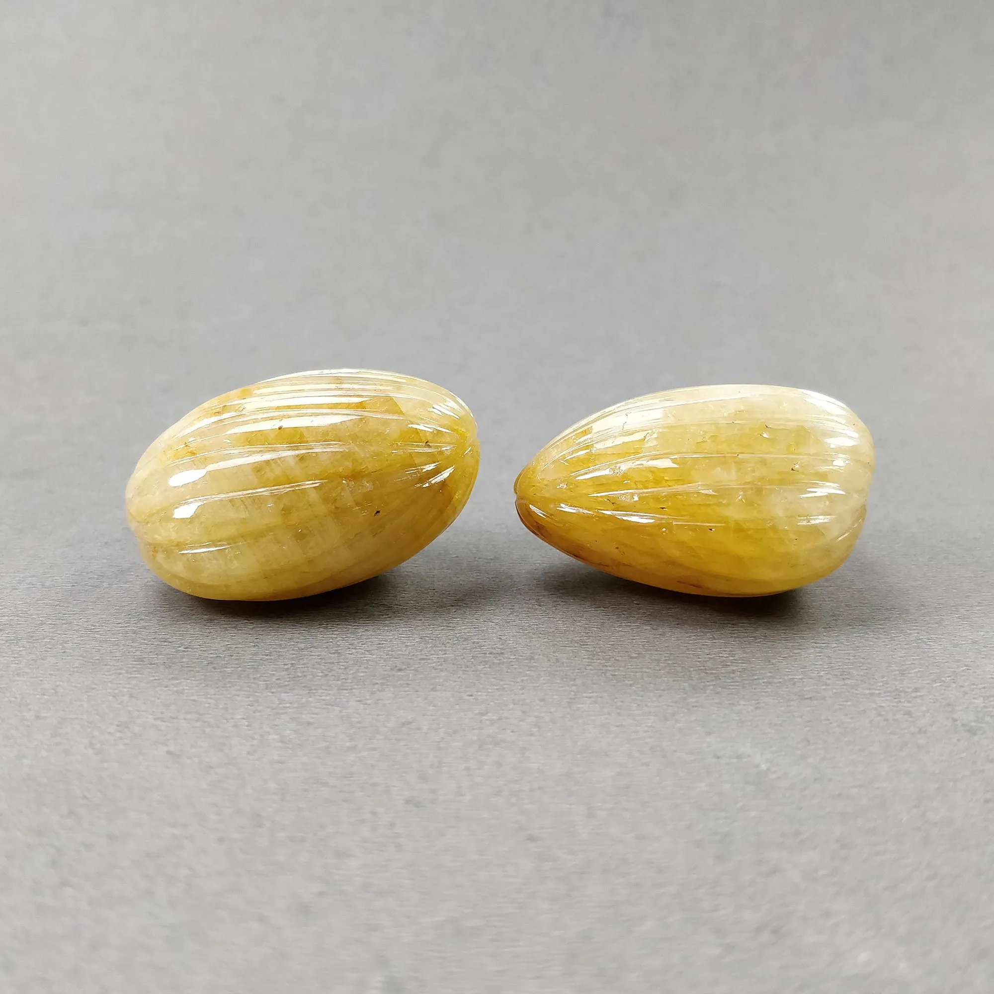 BURMESE Yellow SAPPHIRE Gemstone Carving : 464.60cts Natural Untreated Sapphire Uneven Shape 37*31mm Pair