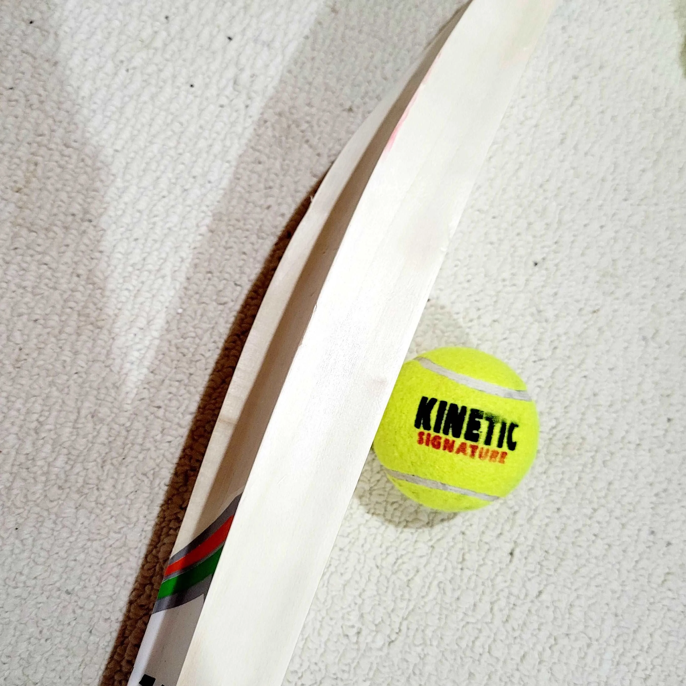 KS Ultra - Tape Ball Bat