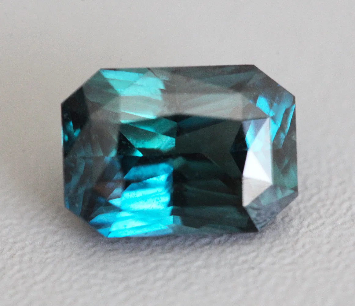 Loose 7.03 Ct Octagon Teal Sapphire