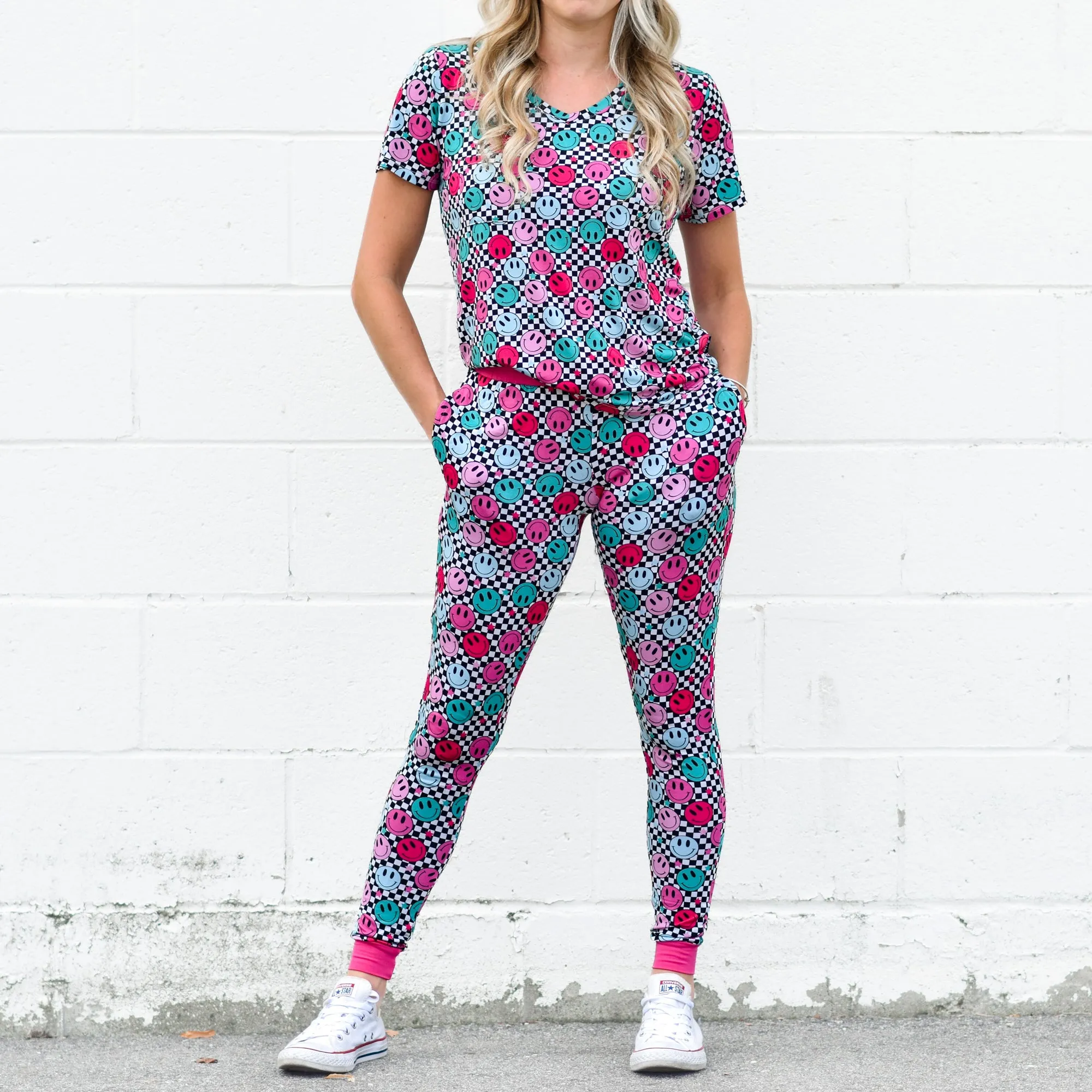 MAMA JOGGERS- Pink Smiles Check