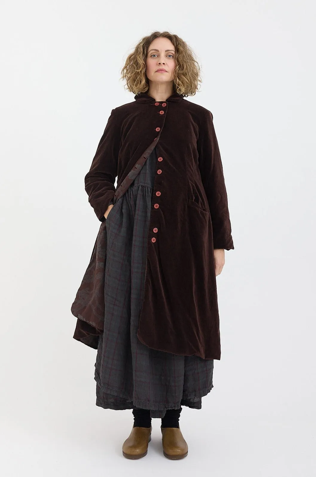 Metta - Melodrama Coat - Velvet - Pepper