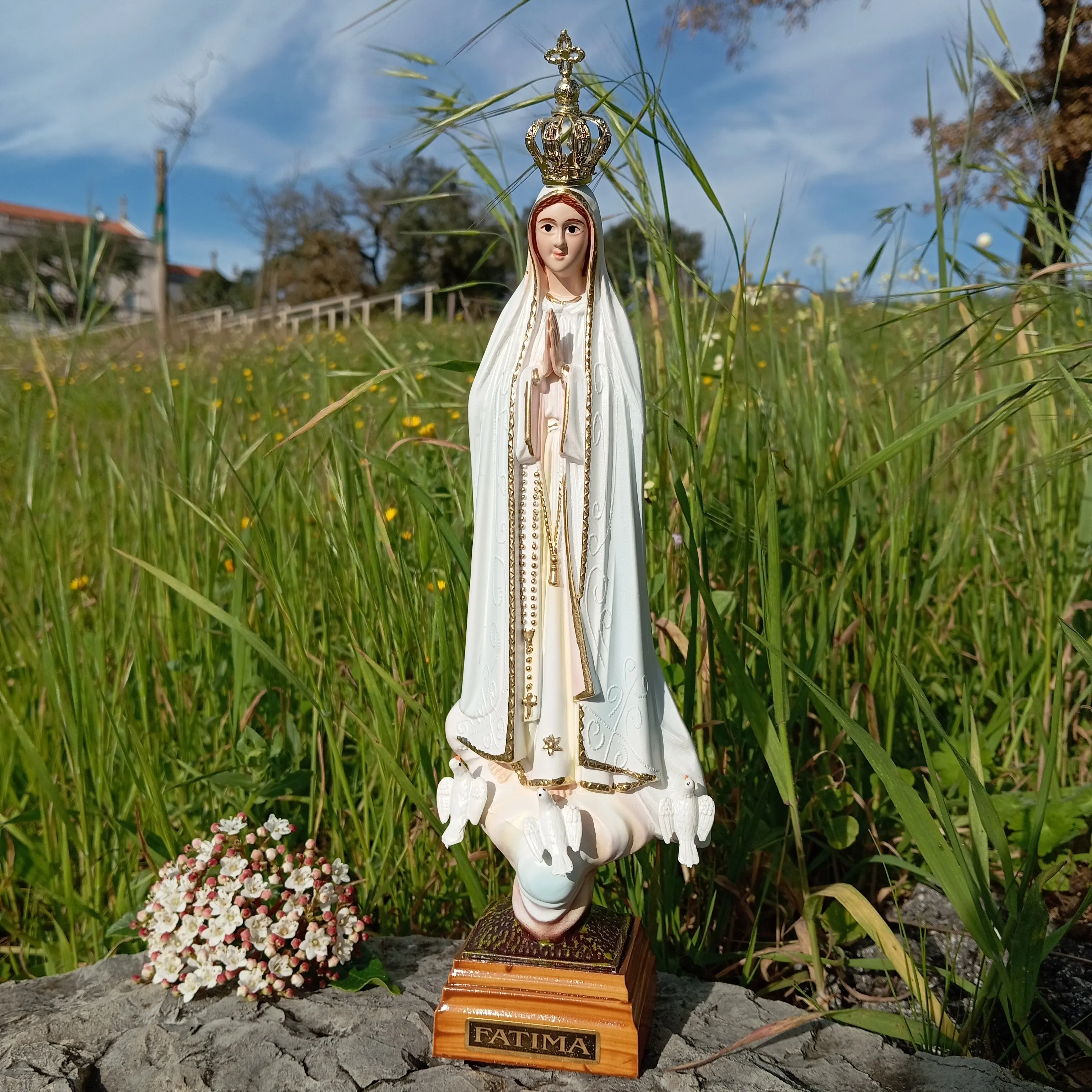 Our Lady of Fatima [Several sizes]