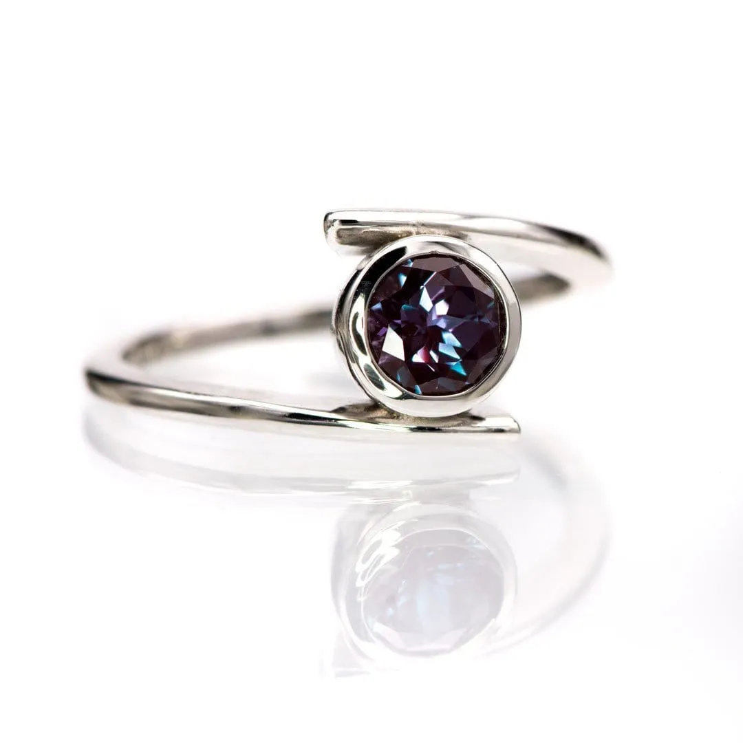 Round Cut Lab Created Alexandrite Gemstone