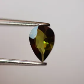 Tourmaline | Olive Green and Honey Yellow, pear cut 7x5 mm, 0.70ct, VS